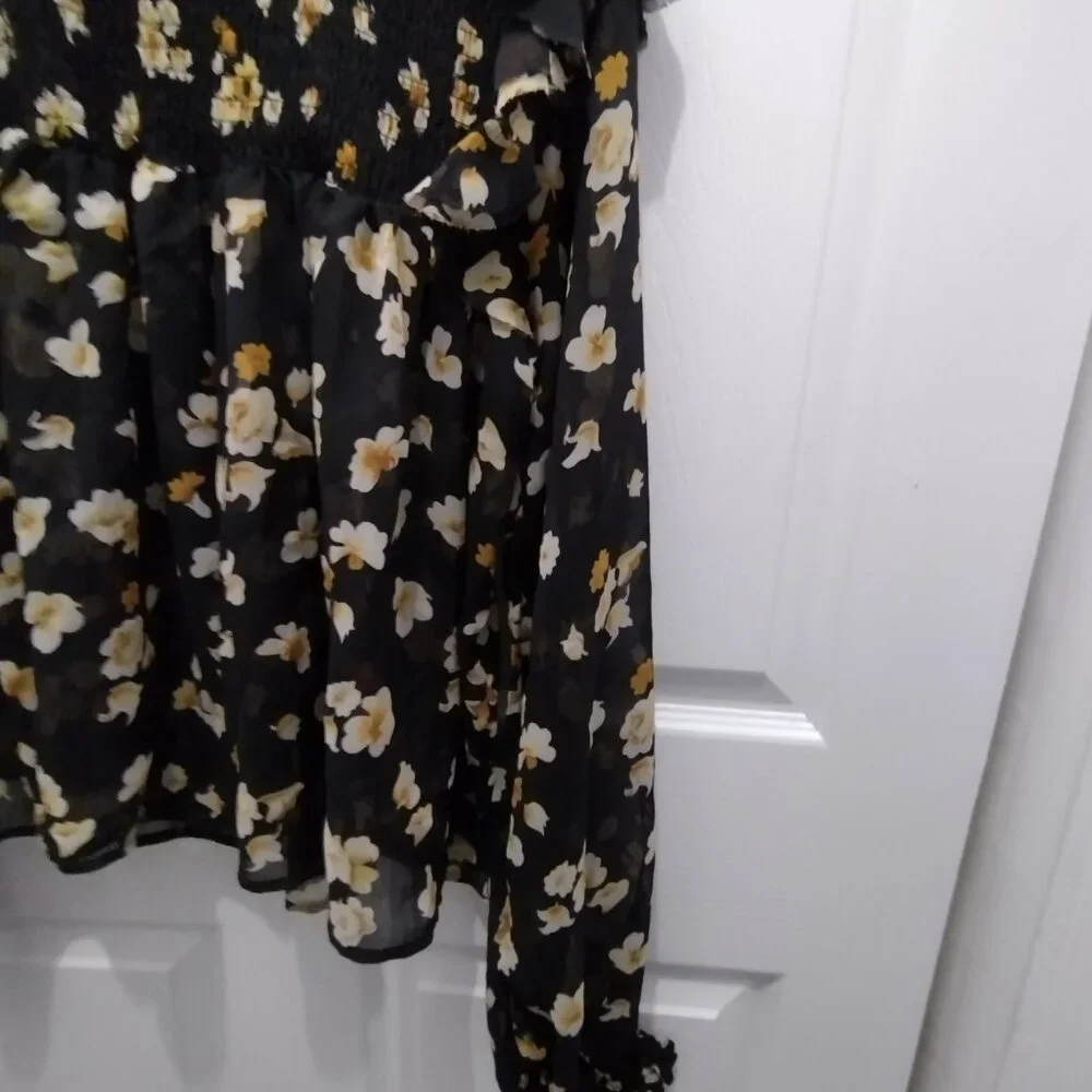 O.P.T. Floral Ruffle Neck Blouse Large Black Sheer Long Sleeve Romantic Top - Picture 6 of 15